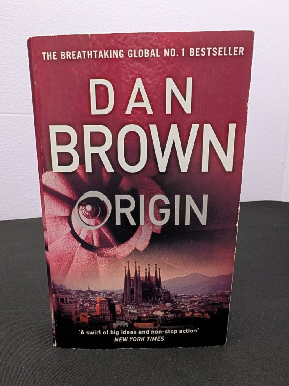 BOOK Dan Brown Origin Paperback